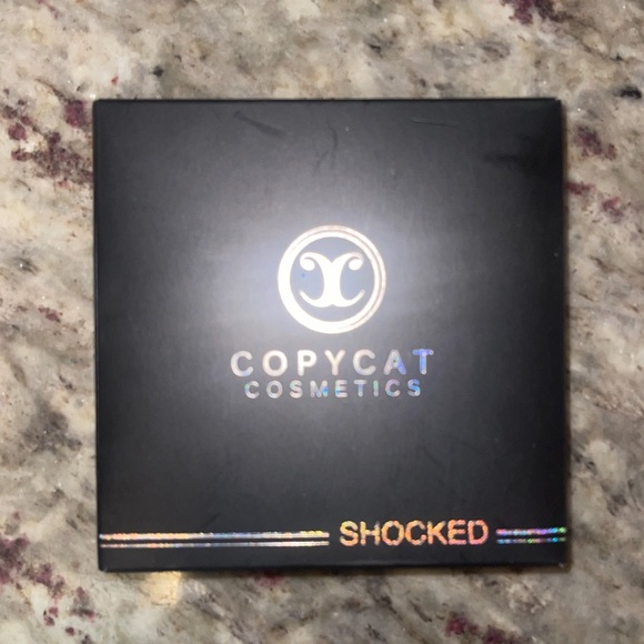 Copy Cat eyeshadow palette 3 for $25 or $7 each! - Picture 3 of 7